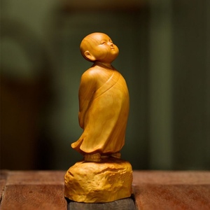 黄杨木雕刻小和尚宁静致远桌面摆件实木小沙弥人偶茶宠汽车饰品
