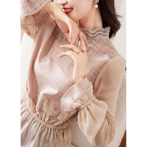 日本女装 优雅女人味蕾丝雪纺拼接泡泡袖花边立领长袖衬衫上衣秋