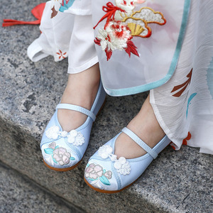 女童汉服鞋子2024夏季新款老北京儿童绣花鞋民族风传统布鞋古风鞋