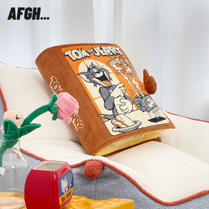 华纳正版AFGH猫和老鼠漫画书本抱枕靠垫坐垫展开搞怪可爱造型靠背