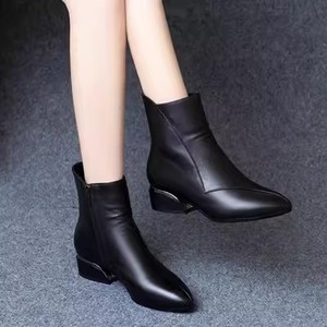 百丽2023秋冬新款中筒靴真皮小短靴女平底靴子皮鞋中跟单靴马丁靴