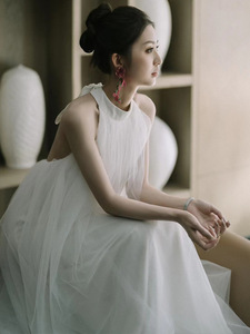 新中式晨袍新娘结婚敬酒服订婚连衣裙白色挂脖婚后便装回门晚礼服