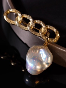 巴洛克珍珠延长链式胸针轻奢高级感简约欧式百搭款驳头链西装胸针