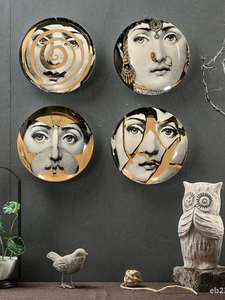 金色艺术人脸墙面挂盘意大利人物陶瓷装饰盘餐厅复古墙饰盘子摆件