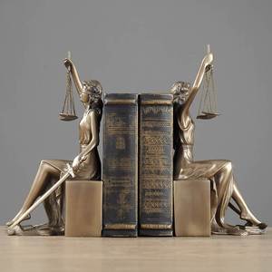 轻奢正义女神雕像摆件创意欧式司法天平律师事务所办公室桌面摆设