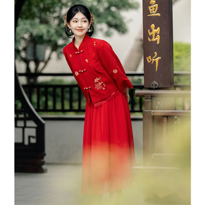 新中式红色国风套装改良旗袍高级感敬酒服订婚新娘结婚回门连衣裙