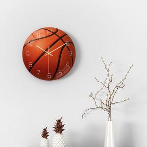 CC118篮球挂钟运动球类挂钟亚克力材质静音机芯卧室客厅装饰时钟