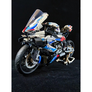 乐高教育摩托车M1000RR杜卡迪模型川崎机车成人拼装积木玩具男孩