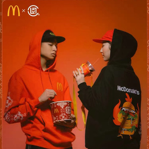 CLOT x McDonald's20周年联名麦当劳汉堡印花男女重磅连帽卫衣