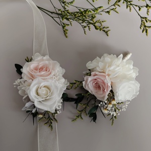 白玫瑰粉玫瑰永生花胸花结婚派对婚礼清透轻奢新郎新娘森系定制