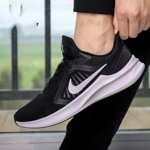 Nike耐克男鞋DOWNSHIFTER 10运动鞋休闲透气登月女鞋跑步鞋CI9981