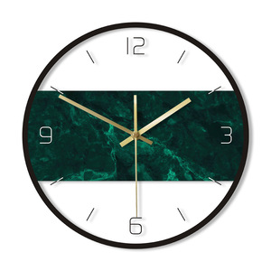 北欧风格墙体艺术时钟深绿大理石纹理金针无声扫秒挂钟装饰家居钟