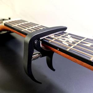 吉他变调夹 尼龙吉他移调夹 黑色ABS塑料吉他专用变调夹纸盒包装