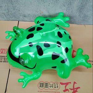 新疆包邮现货新款青蛙充气发光蛙儿子成人玩具批发儿童衣服气球摆