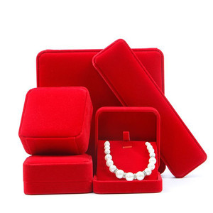 大红色绒布首饰盒创意戒指项链手镯手链吊坠求婚首饰包装礼物盒子