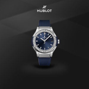 HUBLOT宇舶表经典融合系列蓝光钛金镶钻腕表