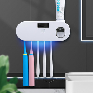 智能紫外线牙刷架带懒人挤牙膏器壁挂吸壁式牙刷架套装消毒器
