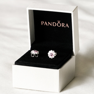 Pandora潘多拉粉色花朵木兰花耳钉环纯银290739送新年女朋友礼物