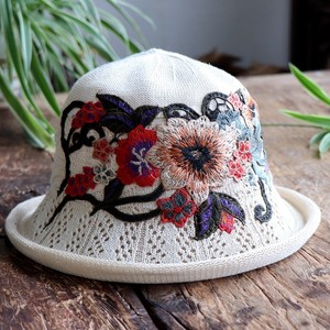 配国风拍照好看的旅游帽子春夏季民族风刺绣花可折叠女针织沙难盆