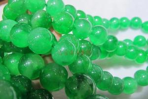 清代老翡翠玉满绿阳绿冰种老翠玉1.5厘米圆珠佛珠项链朝珠东珠