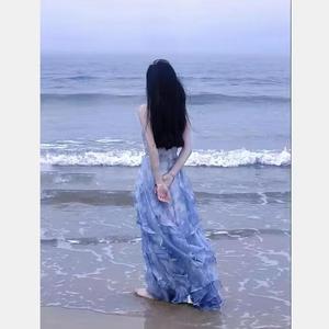 新款连衣裙夏季裙子海边沙滩渡假旅游海滩长裙女吊带蓝色收腰纱