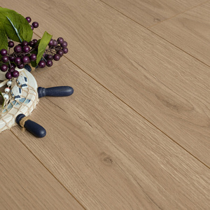 福人地板线上线下包安设计师专款强化复合木地板11mm家用木地板
