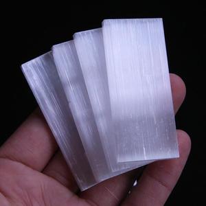 各种尺寸天然亚硒酸盐水晶摩洛哥透明石膏条棒块片selenite
