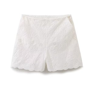 ZARA 夏季新品韩系奶白色系气质镂空刺绣休闲短裤女 2867519 251