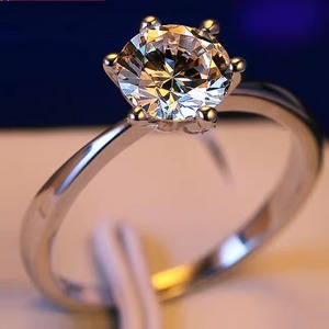 周六福925纯银一克拉钻戒仿真钻石戒指女结婚求婚情侣莫桑石对戒