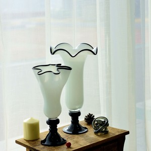 【中古】赫本风黑白色系白菜口风灯高脚杯造型大口径法式玻璃花瓶