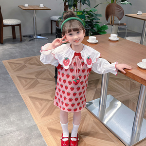 女童连衣裙春秋季新款2024韩版宝宝甜美草莓背心裙娃娃领衬衫套装