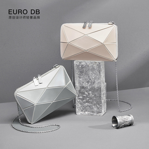 EuroDb化妆包斜挎包女包手机包小众高级感几何菱格休闲通勤链条包