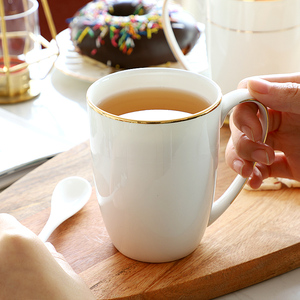 金边骨瓷马克杯早餐杯陶瓷带勺喝水杯子办公室家用奶杯男女咖啡杯