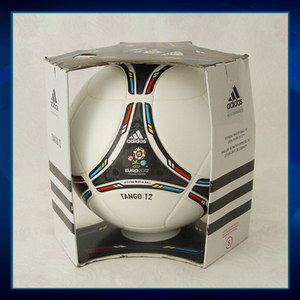 2012欧洲杯比赛用球TANGO12 比赛版 足球