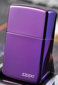 美国专柜正品ZIPPO打火机男进口镜面紫冰标志24747ZL紫色深渊商标