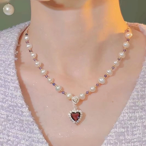 天然淡水珍珠项链女锁骨链2023新款爆款轻奢小众设计爱心颈链饰品
