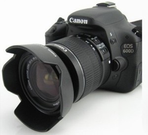 适用于佳能EW-60C 600D550D450D650D500D相机18-55镜头58MM遮光罩