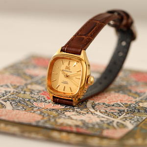国产老上海怀旧复古小巧金色古董手表女生手动机械表考试考研手表