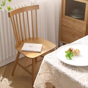 北欧实木餐椅子家用小户型靠背书桌化妆凳咖啡餐厅高级轻奢温莎椅