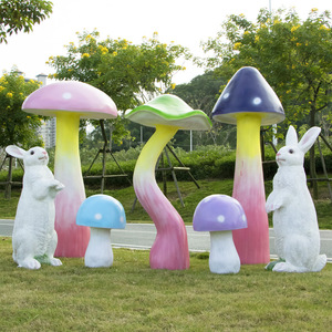 公园林仿真蘑菇雕塑花园装饰庭院兔子摆件草坪玻璃钢动物造景小品
