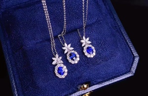 天然斯里兰卡蓝宝石吊坠，高净度满火彩4*5mm925银电镀白金