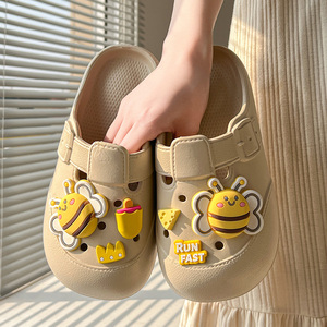 洞洞鞋女夏季2024新款可爱小蜜蜂鞋扣包头半拖外穿平底防滑凉拖鞋
