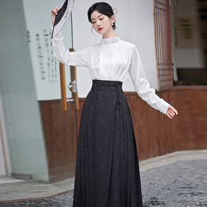 新中式改良汉服女装大人通勤显瘦黑色下身裙轻复古马面裙秋季套装
