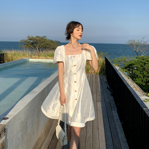法儿家韩国2020年新款东大门超仙女装夏天方领泡泡袖白色连衣