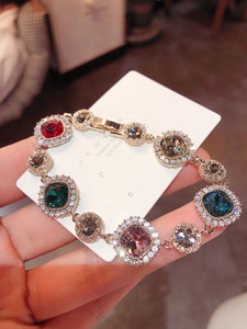 高级设计感彩色水晶锆石手链2023年新款潮韩国网红气质手镯手饰女