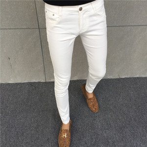 夏季新款韩版潮流男士修身白色牛仔休闲裤薄款精神小伙紧身小脚裤