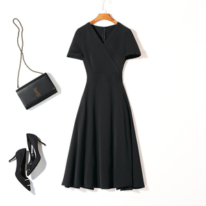 法式桔梗复古裙高腰很仙的法国小众心机连衣裙夏超仙赫本风小黑裙