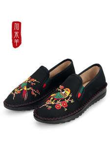 加米羊2023年春季新款老北京布鞋女刺绣青年潮流国风软底轻便女鞋