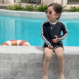 网红女童长袖分体泳衣韩版女宝宝黑色拉条防晒泳装短裤两件套温泉