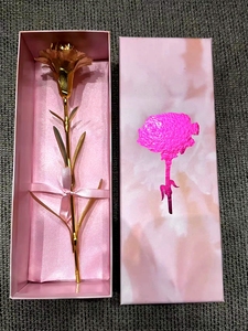 金色康乃馨花束母亲节礼物生日有意义毕业纪念送老师商务礼盒